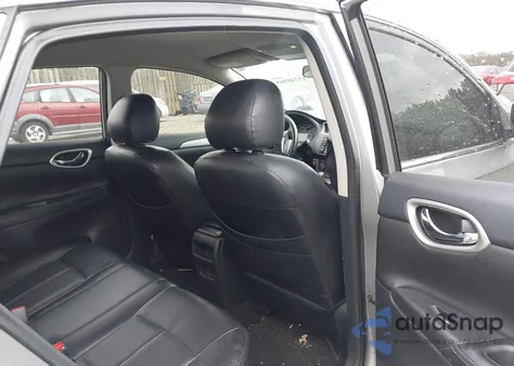 2014 Nissan Sentra Sr z USA, uszkodzony, nr VIN 3N1AB7AP8EY221719